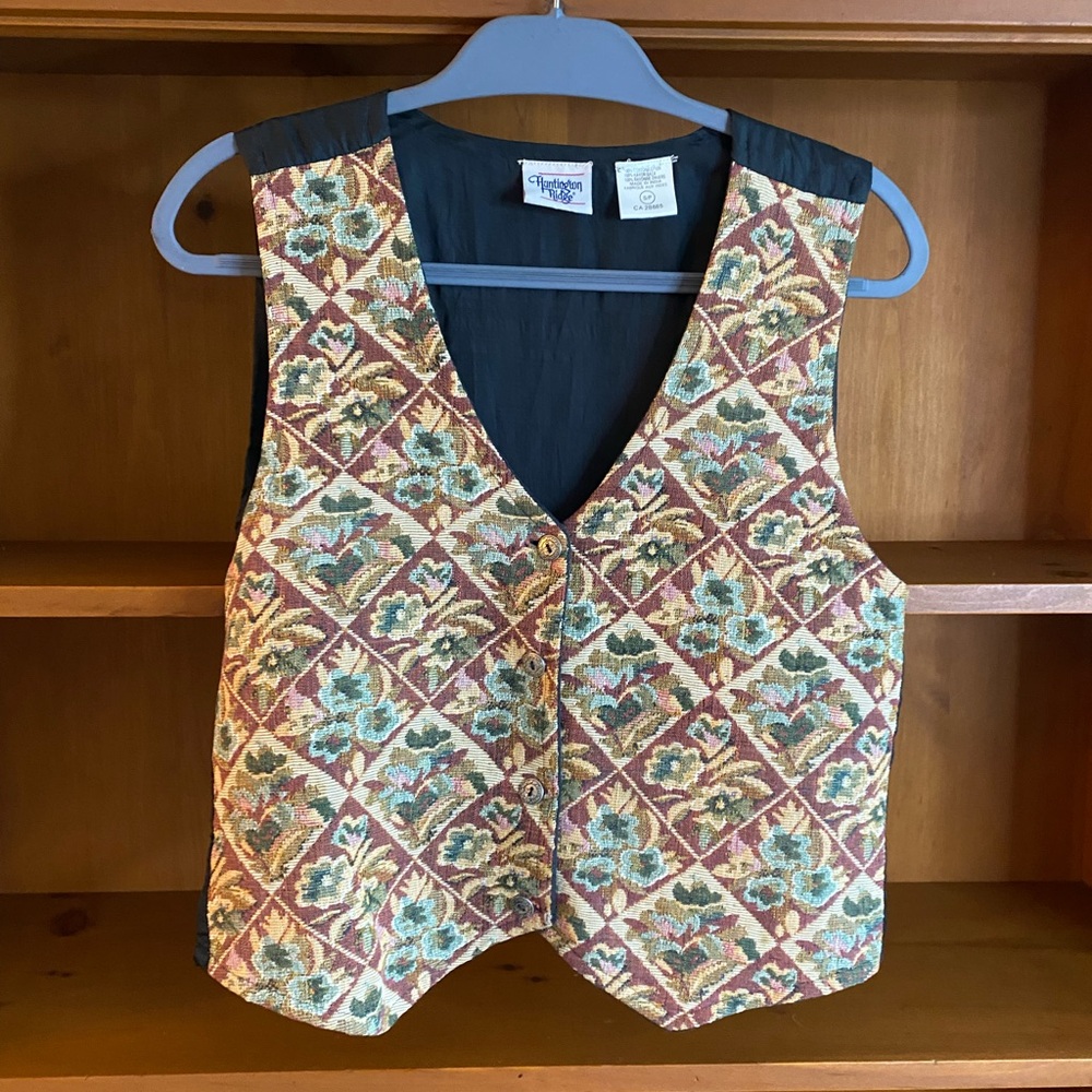 Vintage 90s Huntington Ridge Tapestry Floral Vest Size Small | Heritage Academia